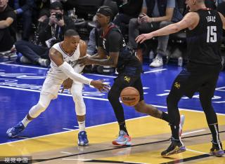 看台表现已 看台表现已